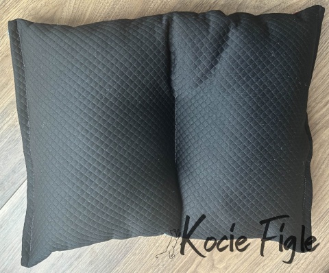 Kocie Figle - Legowisko Świąteczne - Czarne