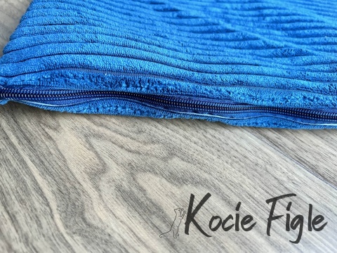 Kocie Figle - Poduszka do transportera - L - Niebieska