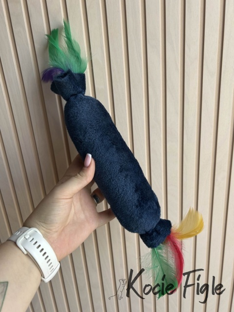 Kocie Figle - kopacz Cukierek z piórkami i kocimiętką